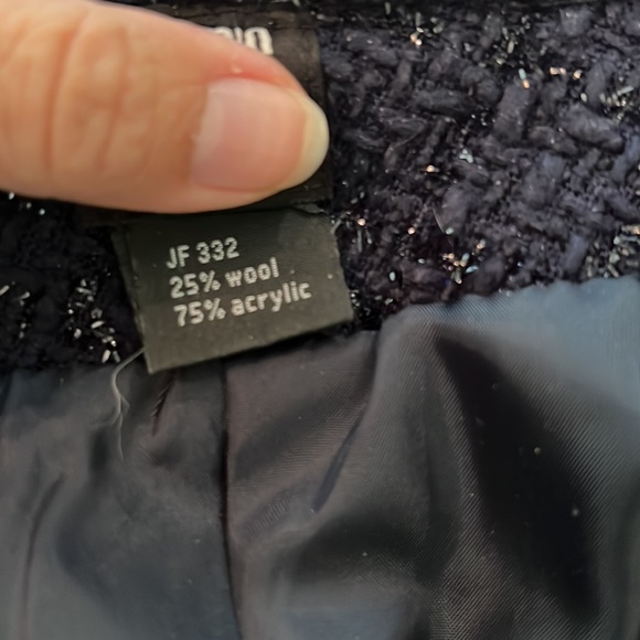 Gorgeous navy long jacket /topcoat by Gumps - Picture 6 of 6